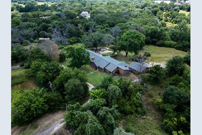 917 Fox Lane, Azle, TX 76020 - Photo 1