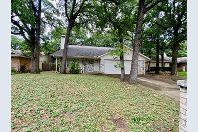 2506 Holt Road, Arlington, TX 76006 - Photo 1