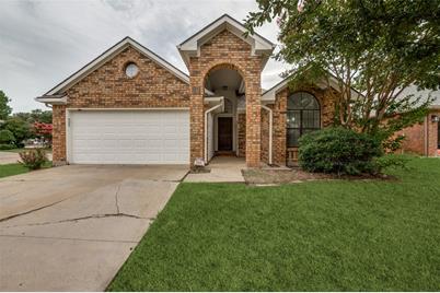 100 White Sands Trail, Irving, TX 75063 - Photo 1