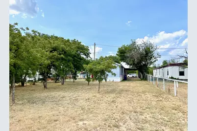 1213 W 4th Street, Breckenridge, TX 76424 - Photo 1