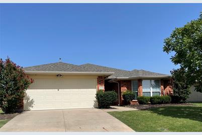 9838 Revolution Way, Frisco, TX 75033 - Photo 1