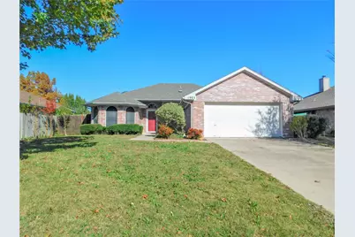 1905 Manten Boulevard, Denton, TX 76208 - Photo 1