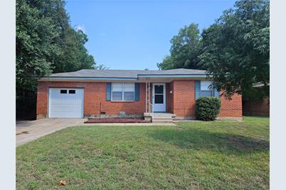 6419 Onyx Drive N, North Richland Hills, TX 76180 - Photo 1