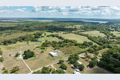 1899 County Road 1032, Greenville, TX 75401 - Photo 1