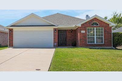 2627 Carmen Drive, Grand Prairie, TX 75052 - Photo 1