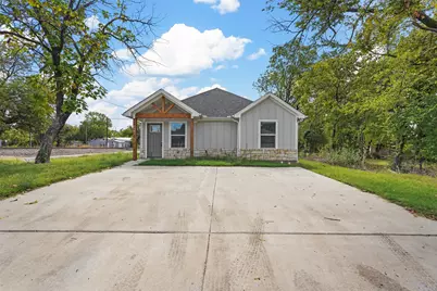 536 E Carter Street, Sherman, TX 75090 - Photo 1