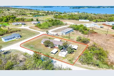 201 County Road 3048A, Corsicana, TX 75109 - Photo 1