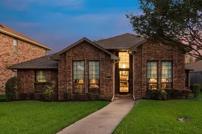 6912 Glacier Drive, Dallas, TX 75227 - Photo 1