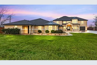 1715 Mesquite Valley Road, Mesquite, TX 75149 - Photo 1