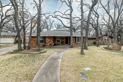 3408 Somerset Drive, Arlington, TX 76013 - Photo 1