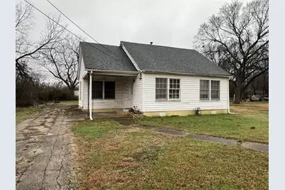 513 Allen Avenue, Bonham, TX 75418 - Photo 1