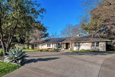 935 W Colorado Boulevard, Dallas, TX 75208 - Photo 1
