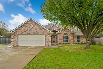 219 Addison Street, Lake Dallas, TX 75065 - Photo 1