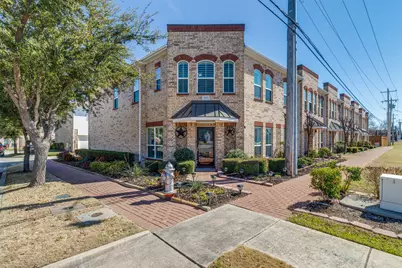 301 S Kealy Avenue, Lewisville, TX 75057 - Photo 1