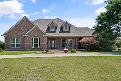 104 Spring Creek Drive, Waxahachie, TX 75165 - Photo 1