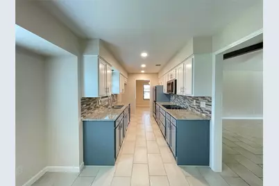 524 Davis Drive, DeSoto, TX 75115 - Photo 1