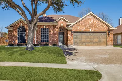 703 Gentry Drive, Arlington, TX 76018 - Photo 1