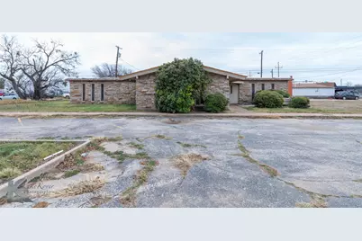 1025 Cypress Street, Abilene, TX 79601 - Photo 1