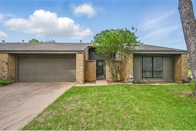 1804 Sunnyvale Road #B, Grand Prairie, TX 75050 - Photo 1