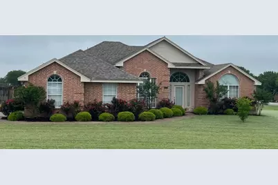 173 Hunters Glenn Drive, Waxahachie, TX 75167 - Photo 1