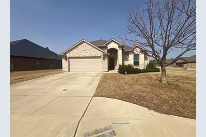 2000 Hill Crest Court, Weatherford, TX 76086 - Photo 1