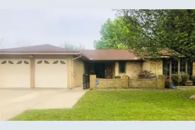 405 Sussex Drive, Arlington, TX 76014 - Photo 1