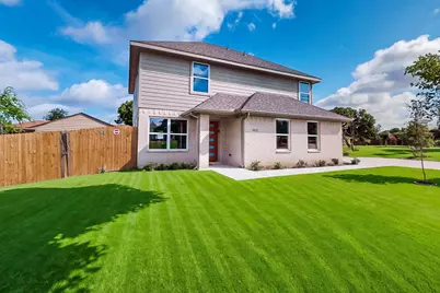 1931 Danube, Dallas, TX 75203 - Photo 1