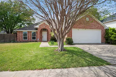 6101 Pebble Creek Drive, North Richland Hills, TX 76180 - Photo 1