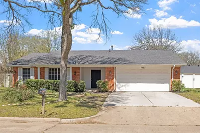 1027 Aspen Lane, Mansfield, TX 76063 - Photo 1
