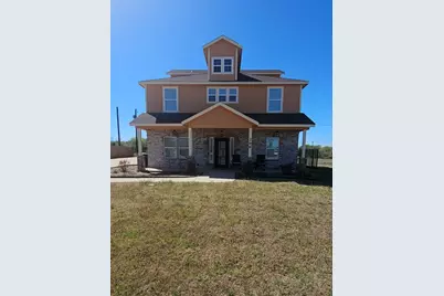 200 Swan Parkway, East Tawakoni, TX 75472 - Photo 1