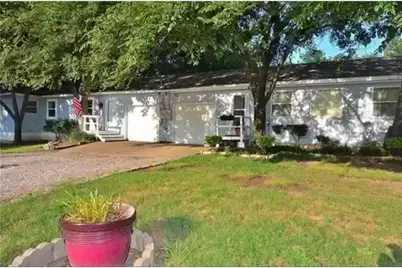 305 N Broad Street, Cedar Hill, TX 75104 - Photo 1