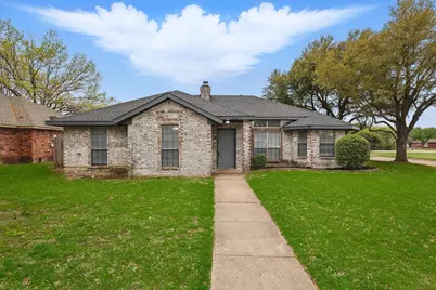 848 Andalusia Trail, DeSoto, TX 75115 - Photo 1