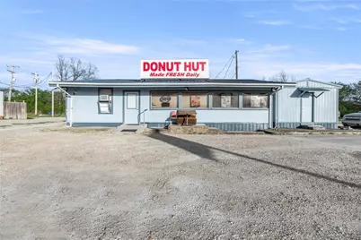 300 N Bosque Street, Whitney, TX 76692 - Photo 1