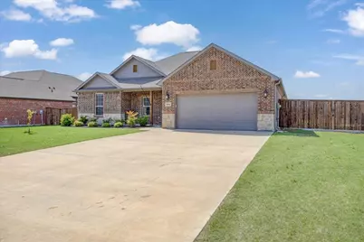 806 Mary Lee Lane, Collinsville, TX 76233 - Photo 1