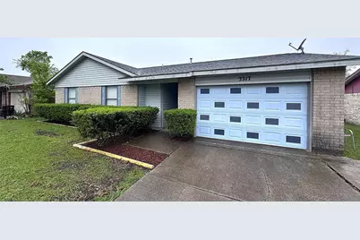 2217 Quail Hollow Drive, Grand Prairie, TX 75051 - Photo 1