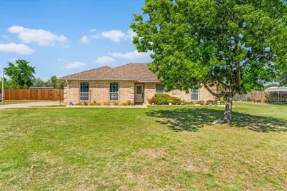 116 Butternut Court, Weatherford, TX 76088 - Photo 1
