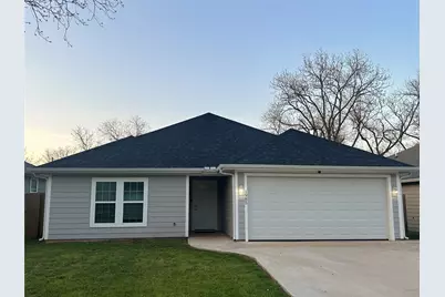 1985 W Bond Street, Denison, TX 75020 - Photo 1