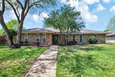 2905 Hilltop Lane, Plano, TX 75075 - Photo 1