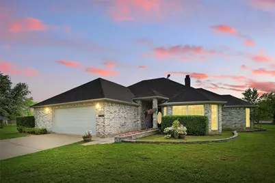 207 Willow Creek Court, Mansfield, TX 76063 - Photo 1