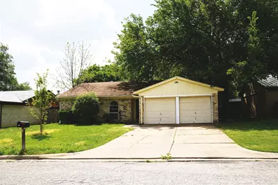 5708 Macgregor Drive, Haltom City, TX 76148 - Photo 1