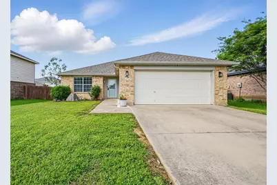 540 Cantebury Park Lane, Ponder, TX 76259 - Photo 1