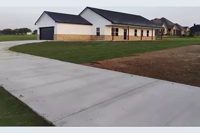 395 Brazos West Drive, Mineral Wells, TX 76067 - Photo 1