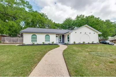 2705 Trail Oak Court, Arlington, TX 76016 - Photo 1