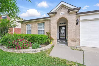 1407 Autumncrest Drive, Arlington, TX 76002 - Photo 1