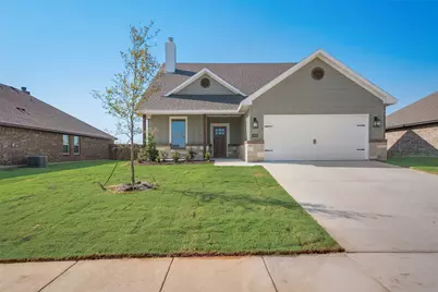 105 Maverick Trail, Valley View, TX 76272 - Photo 1
