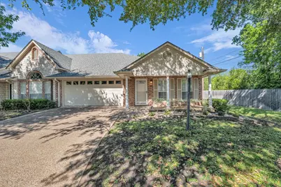 300 Pecan Village Circle, Waco, TX 76710 - Photo 1