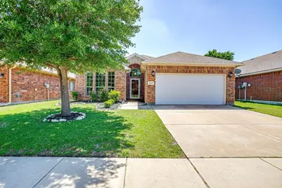 6233 Bush Buck Run, Fort Worth, TX 76179 - Photo 1