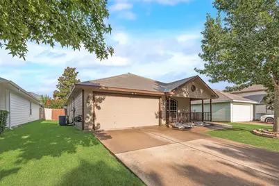 1574 Wildflower Drive, Waxahachie, TX 75165 - Photo 1