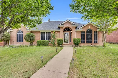 1136 Essex Drive, Cedar Hill, TX 75104 - Photo 1