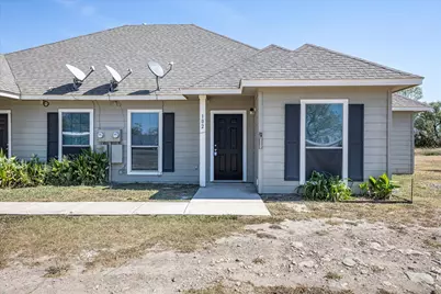 102 Collett Court, Weatherford, TX 76088 - Photo 1